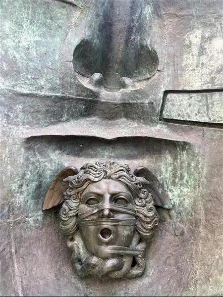 Tindaro Screpolato — Plac Defilad, Warsaw · photo 10
