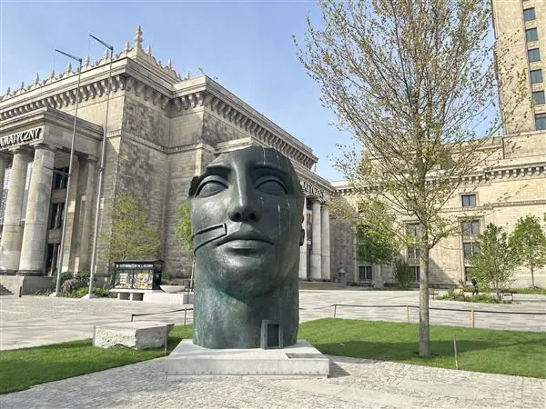 Tindaro Screpolato — Plac Defilad, Warsaw · photo 16