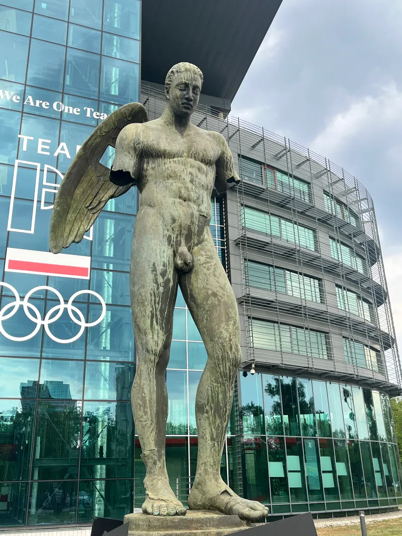 Ikaro Alato Mitoraj — TEAM PL Olympic Committee insignia with sculpture, Warsaw 2004